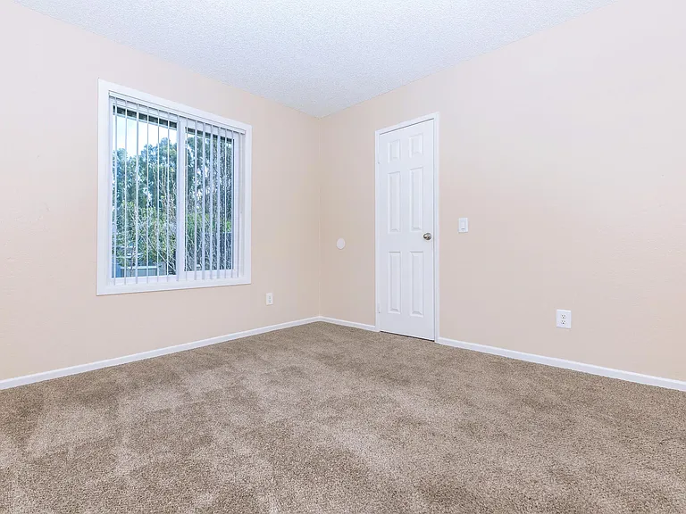The Terrace Apartments — Photo 43