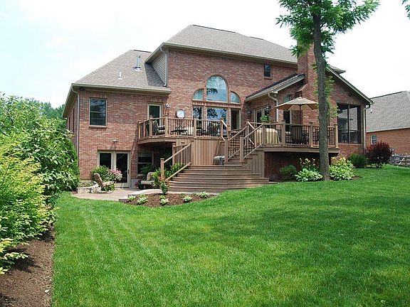 2nd image of 8995 Amy Marie Dr