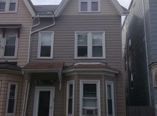 543 E 6th St, South Boston, MA 02127