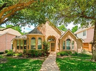 813 W Muirfield Rd, Garland, TX 75044