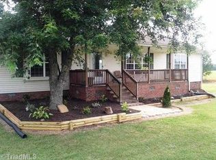 852 Boone Rd, Burlington, NC 27217