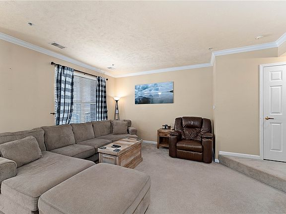 4th image of 602 Sonie Dr