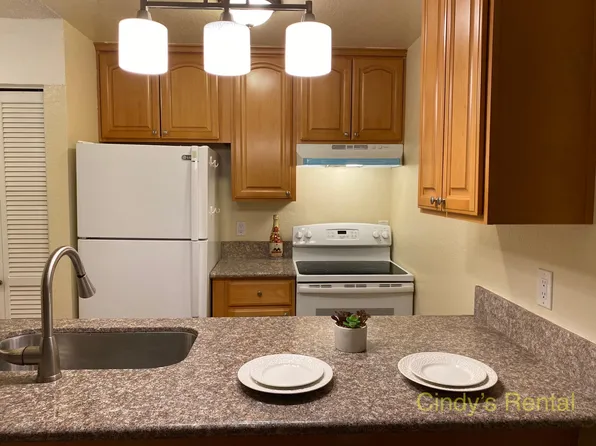 2033 Castlebury Dr, San Jose, CA 95116