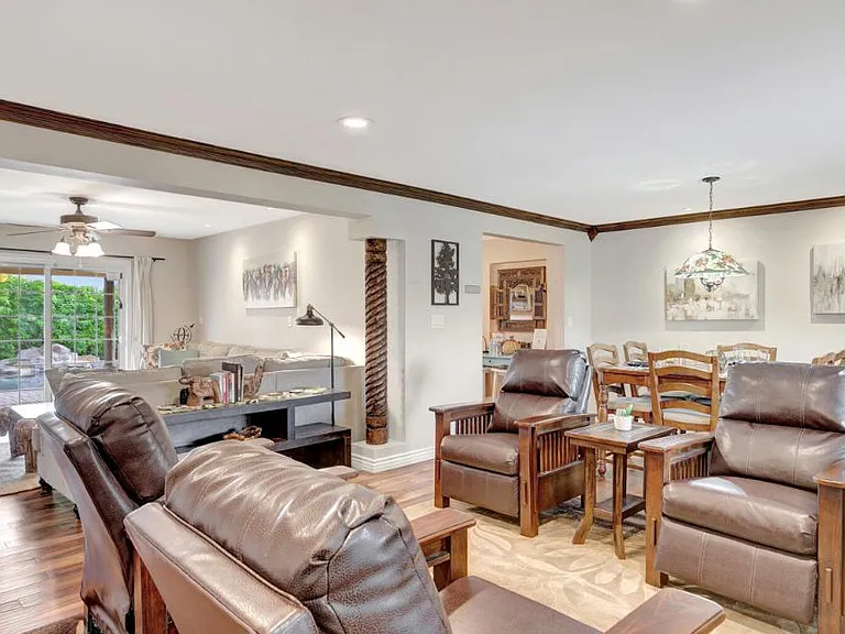 8313 E Meadowbrook Ave — Photo 8