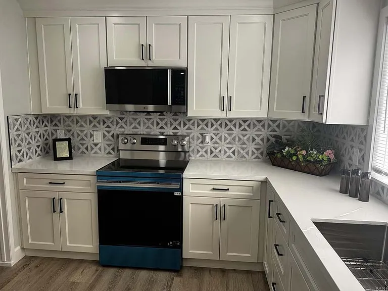 4415 Dove Ct — Photo 4
