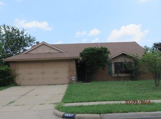 4837 Trailwood Dr, Grand Prairie, TX 75052