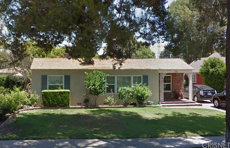 2nd image of 532 S Niagara St