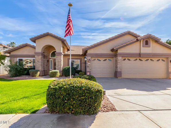 2255 E BEACHCOMBER Drive, Gilbert, AZ 85234
