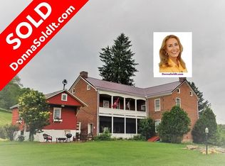 379 Mountain View Rd, Donegal, PA 15628