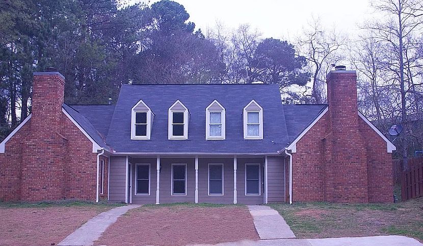 1st image of 328 Farm Place Ct NE