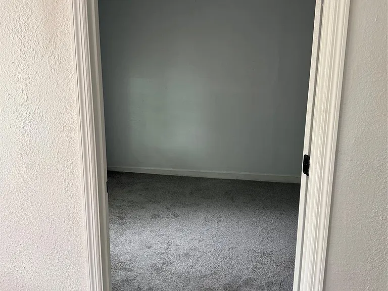 4215 Botany Ln — Photo 7