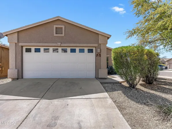 1917 W Calle Dos Rios, Tucson, AZ 85746