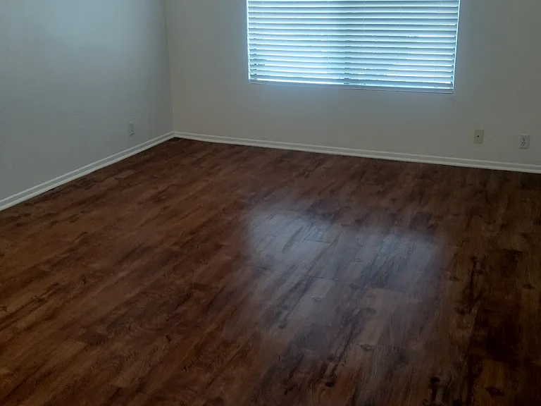 51 Witt Dr — Photo 4