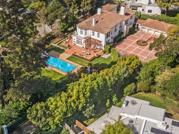 1904 Forest View Ave, Hillsborough, CA 94010