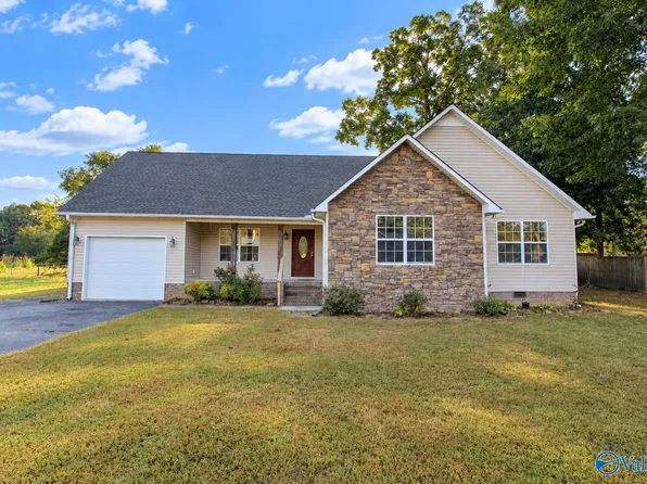 342 Tessa Cir, Albertville, AL 35950