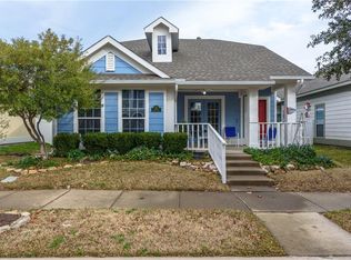 1616 Jasmine Trl, Aubrey, TX 76227