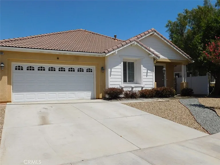 27686 Blue Topaz Dr — Photo 2