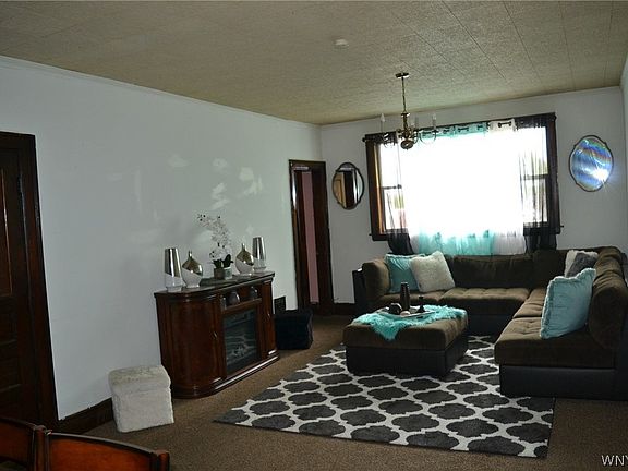 3rd image of 1238 Bailey Ave