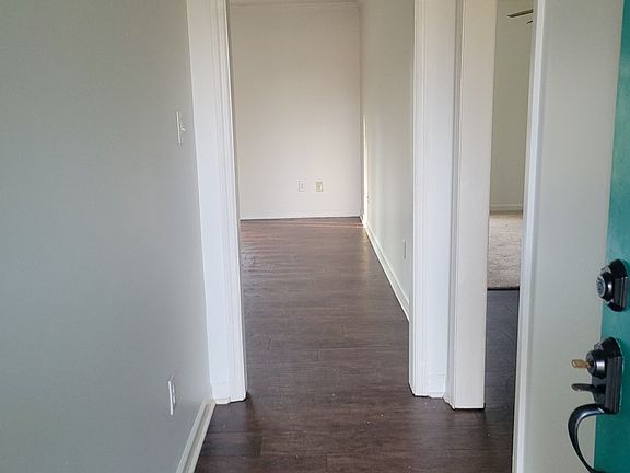 2nd image of 601 Indian Creek Dr