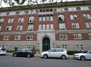 2015 NW Flanders St APT 101, Portland, OR 97209