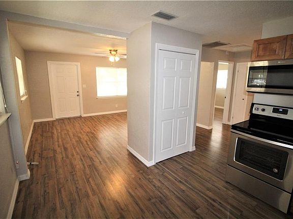3rd image of 7035 33rd St N