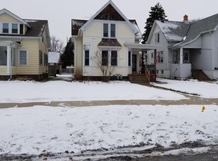 2214 N 8th St, Sheboygan, WI 53083