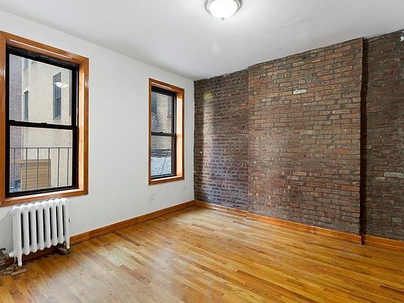 3rd image of 258 W 15th St #2RW