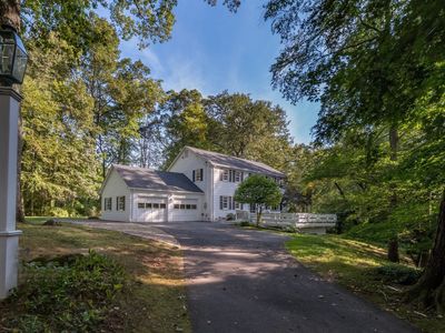 16 Rockledge Drive, Avon, CT, 06001