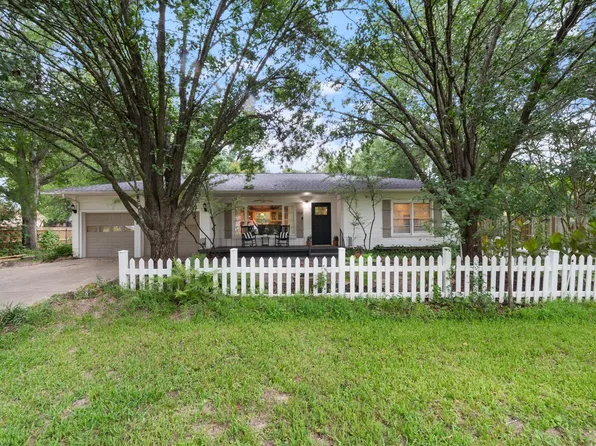 518 W Kansas St, Van, TX 75790