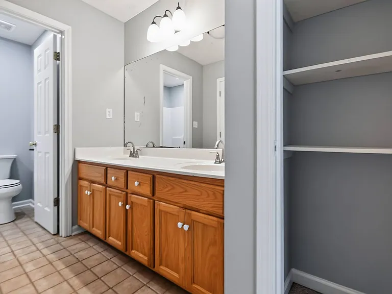 1658 Sparkleberry Dr — Photo 10