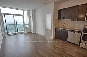 7165 Yonge St #Penthouse 05 — Photo 7