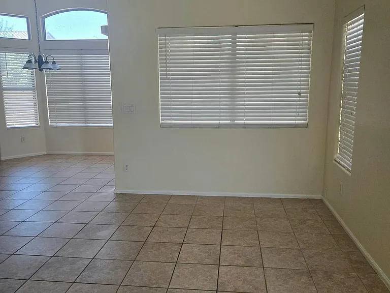 11519 E Persimmon Ave — Photo 7