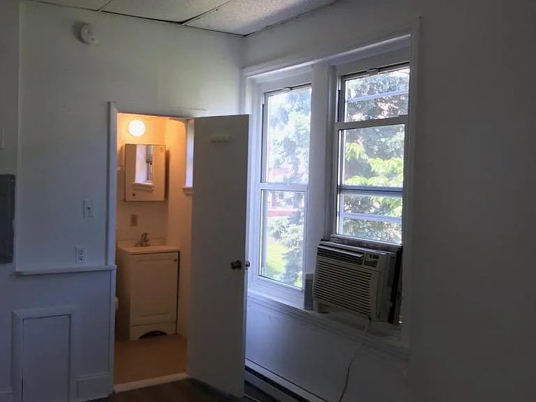 512 S 41st St #6 — Photo 22