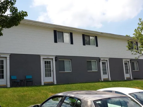 820 Clyde Ave, Cuyahoga Falls, OH 44221