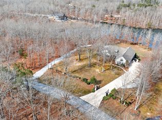 235 Sycamore Bnd, Monterey, TN 38574