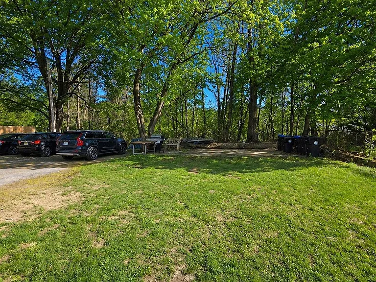 50 Parker Ave #2 — Photo 17