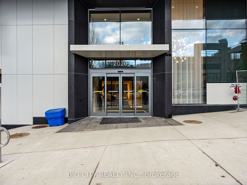 1st image of 2020 Bathurst St #1202