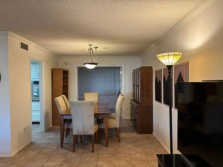 1681 Leisure World — Photo 10