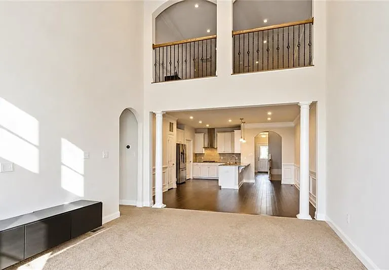 2516 Adele Ct — Photo 10
