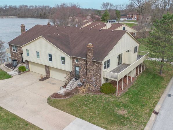 1847 Crystal Bay Dr E, Plainfield, IN 46168