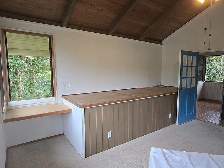 Small built in Desk area.