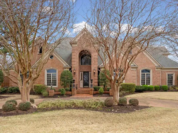 1186 E Lake Pointe Dr, Collierville, TN 38017