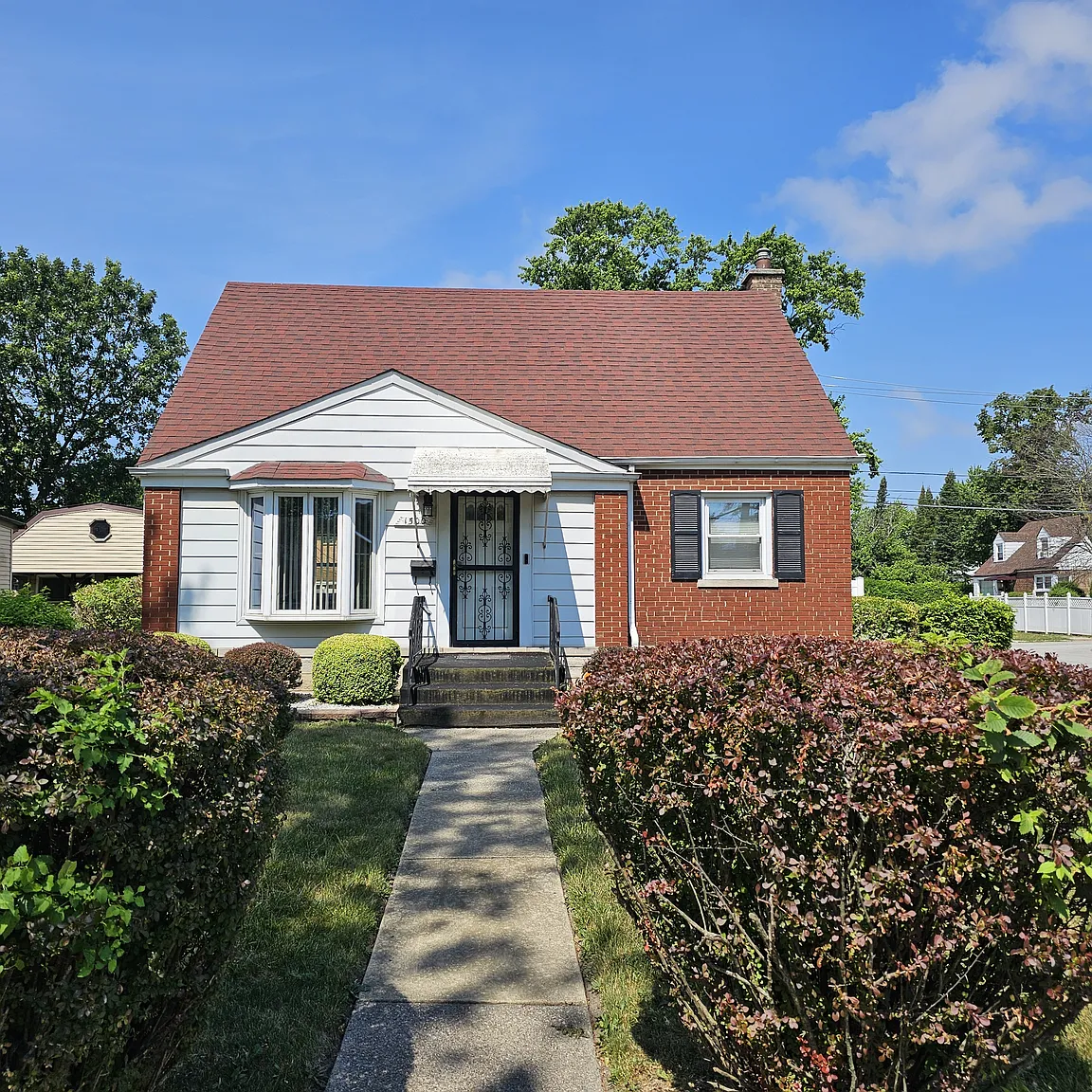 1500 Wentworth Ave photo 1