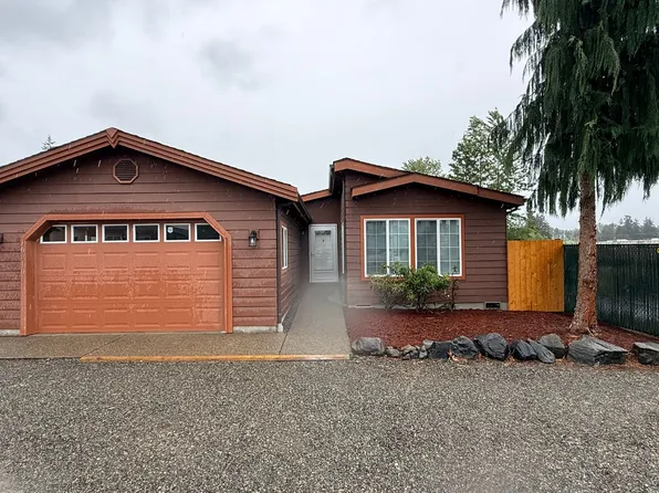 10910 22nd Avenue Ct E, Tacoma, WA 98445