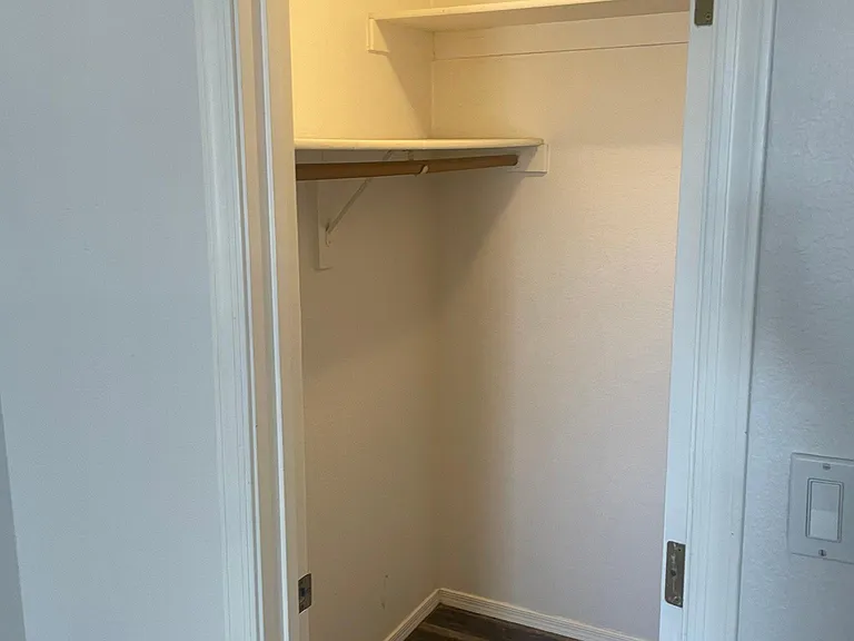 6103 E Ivyglen St — Photo 11