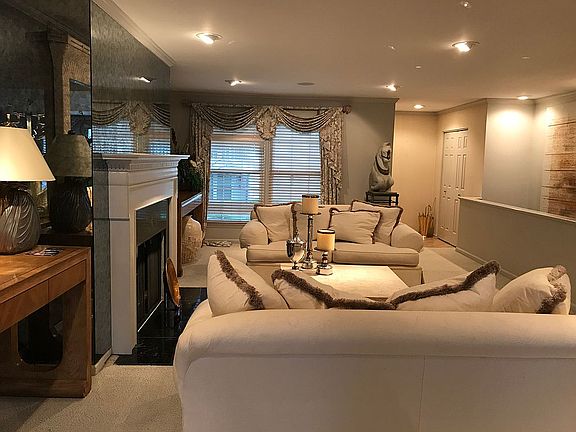 Cozy fireplace living room 