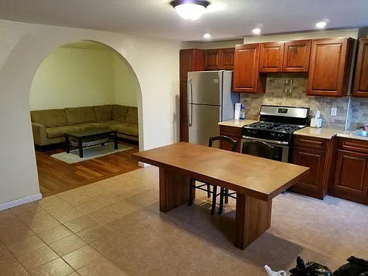 Rented by Realty Collective | media 1