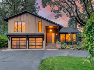 3118 NE Royal Oaks Dr, Vancouver, WA 98662