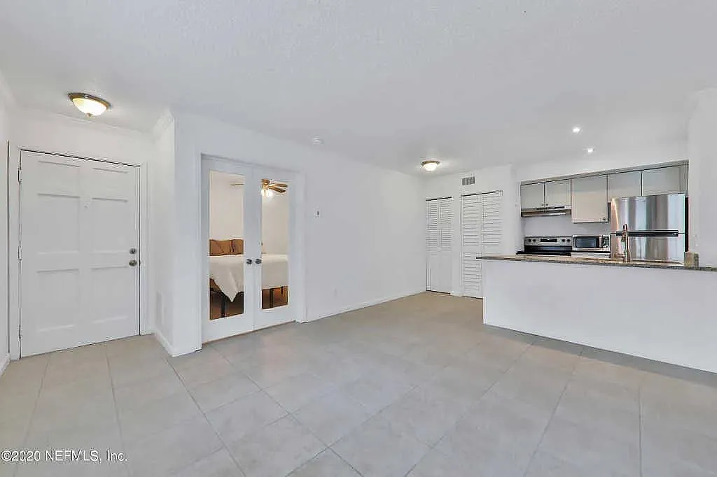 1 bed, 463 sqft, $1,395 — Photo 1