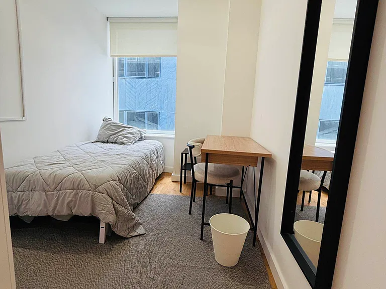 90 William St #11F — Photo 7